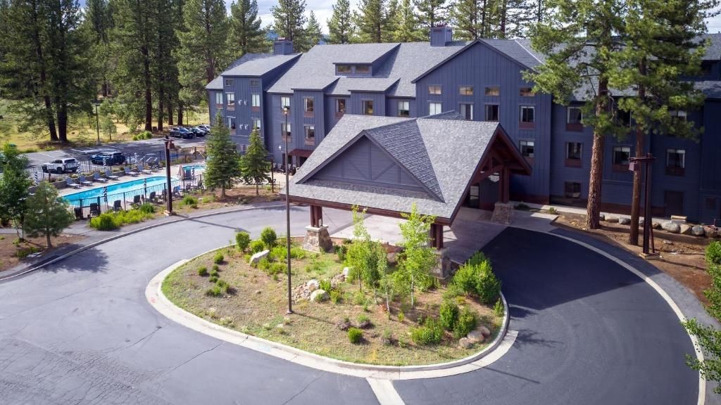 Martis Valley Lodge